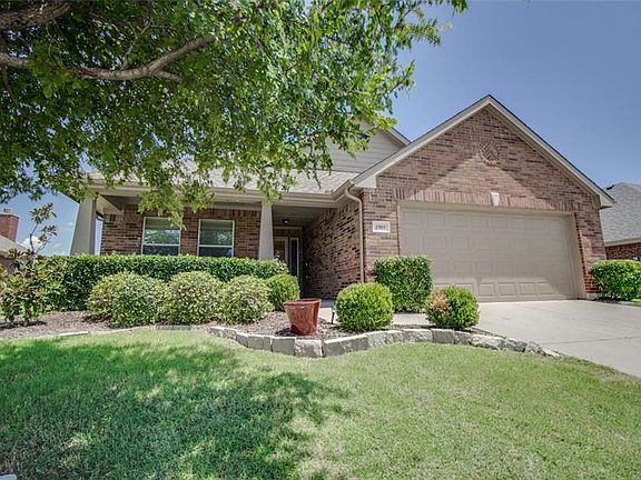 3rd image of 1909 Havenbrook Dr