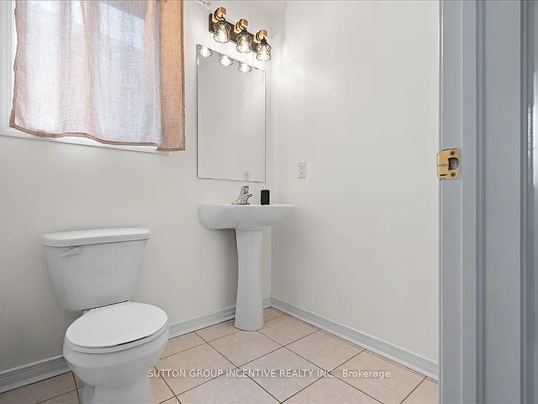 1200 Mary Lou St — Photo 7