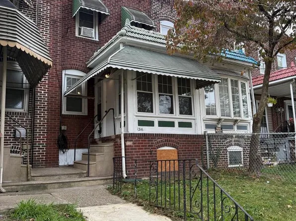 1316 S Merrimac Rd, Camden, NJ 08104