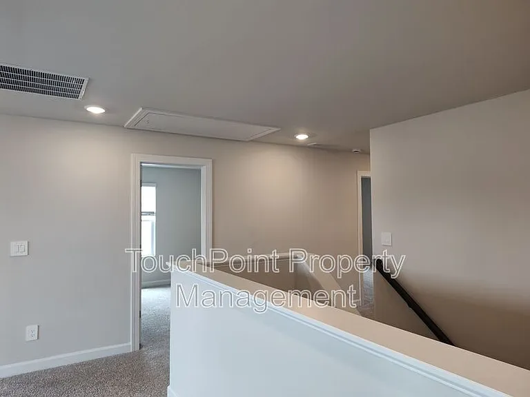 115 Sentinel Ct — Photo 19