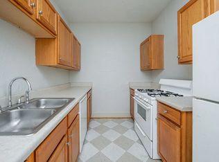 Carlisle Terrace, Birmingham, AL 35205