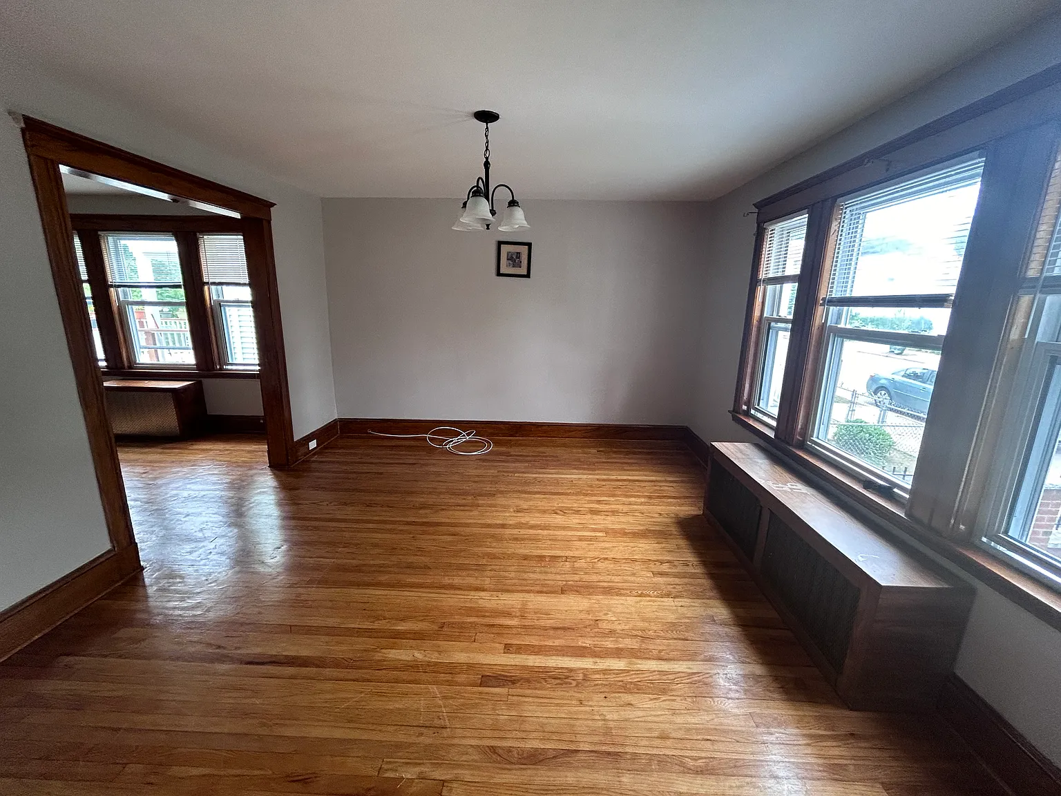 2 bed, 1000 sqft, $2,600 — Photo 1