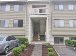 1745 W Sunn Fjord Ln APT H105, Bremerton, WA 98312