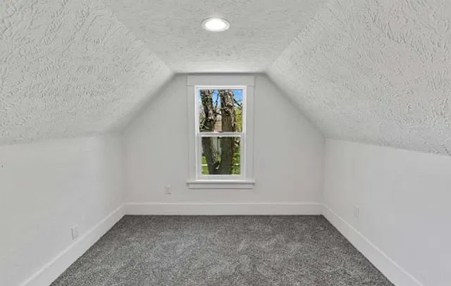 3 bed, 1188 sqft, $1,699 — Photo 1