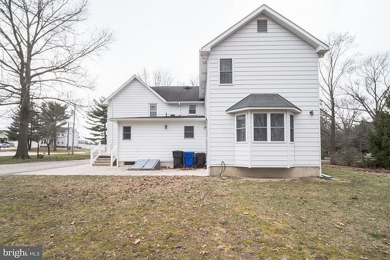 375 N Chew Rd, Hammonton, NJ 08037 Zillow