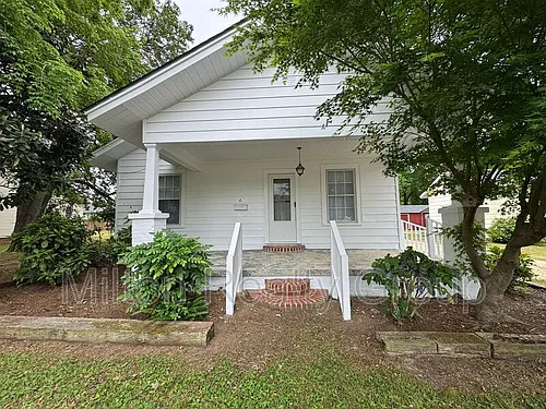 307 E F St Photo 1 307 E F St Photo 1