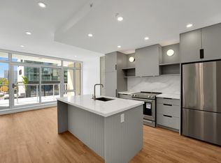 1088 Johnson St, Victoria, BC V8V 3N7