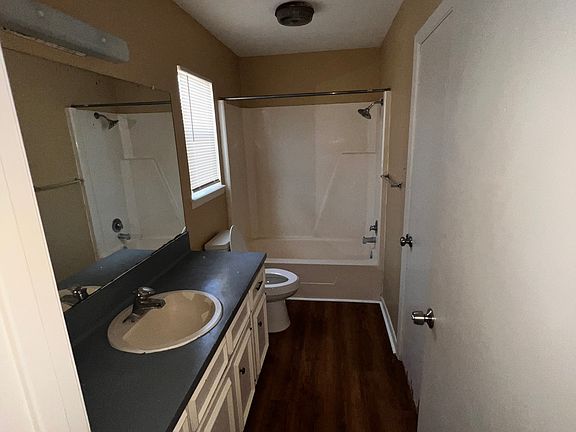 5th image of 6537-6543 Long Meadow Dr #6541