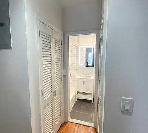 4th image of 307 E 81st St APT 3RW