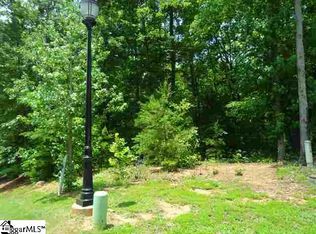 116 Woodland Hills Ln, Fountain Inn, SC 29644