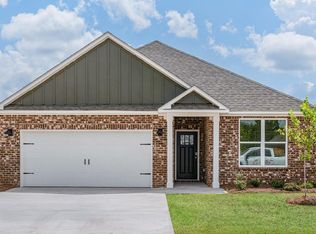 1028 Birch Ln, Prattville, AL 36066