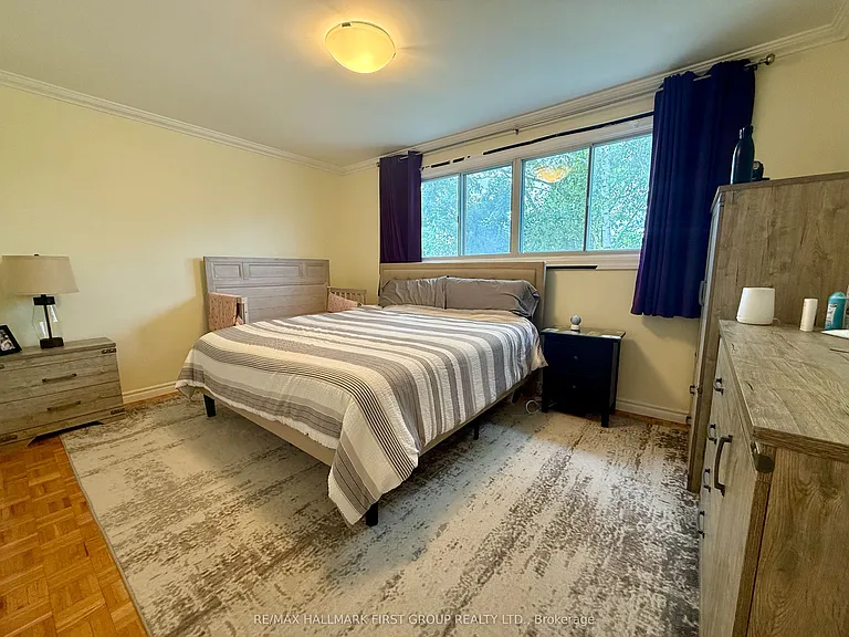 906 Cecylia Ct — Photo 15