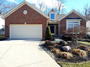 124 Hawks Ridge Cir, Loveland, OH 45140