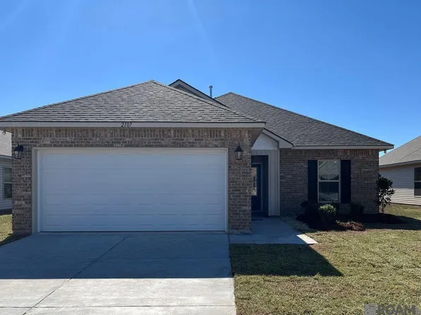 2107 Hayes Ave, Port Allen, LA 70767