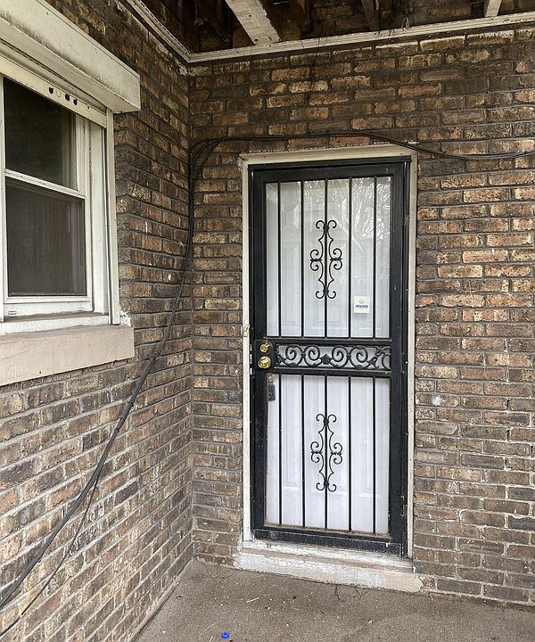 1st image of 3931 Catalpa St #1R