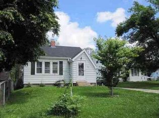345 Roosevelt St, Creve Coeur, IL