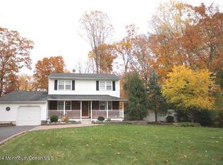 5 Colonial Dr, Matawan, NJ 07747