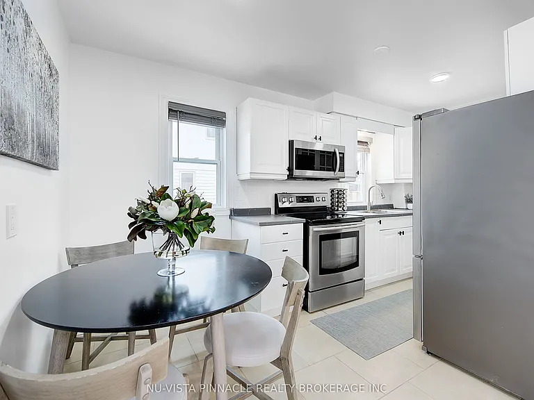 1243 Landor St — Photo 8