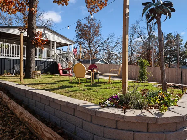 392 Kiawa Dr, Eucha, OK 74342