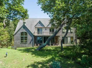 1700 Hyatt Rd, Southold, NY 11971
