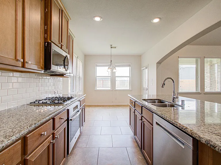 26831 Marble Lakes Dr — Photo 23