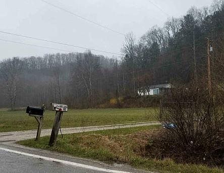 2nd image of 9587 W Highway 201