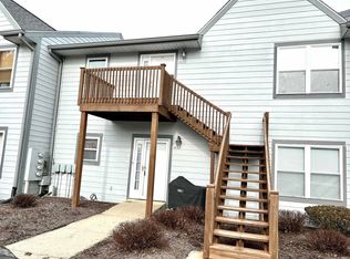 9628 S Bay Pointe Ct #8, Bloomington, IN 47401
