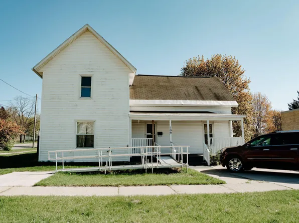 109 E 5th St, Shelby, MI 49455