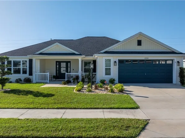 3294 Sennett Cir, Oxford, FL 34484