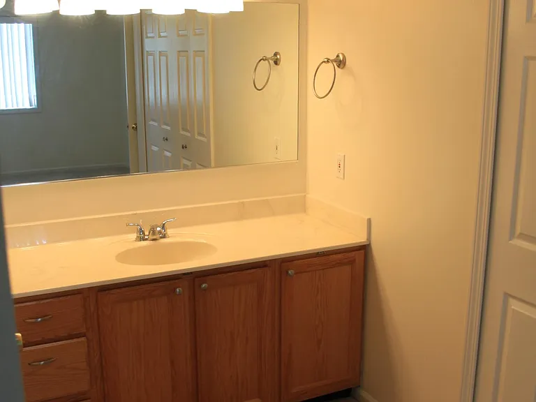 15920 Short St — Photo 19