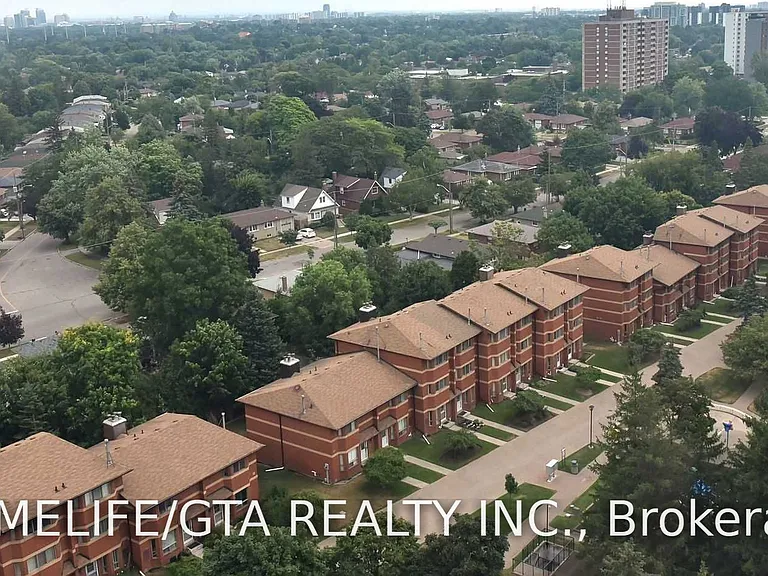 2460 Eglinton Ave E #1710 — Photo 30