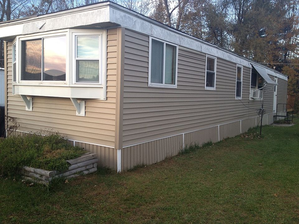 2nd image of 33 4th Ave