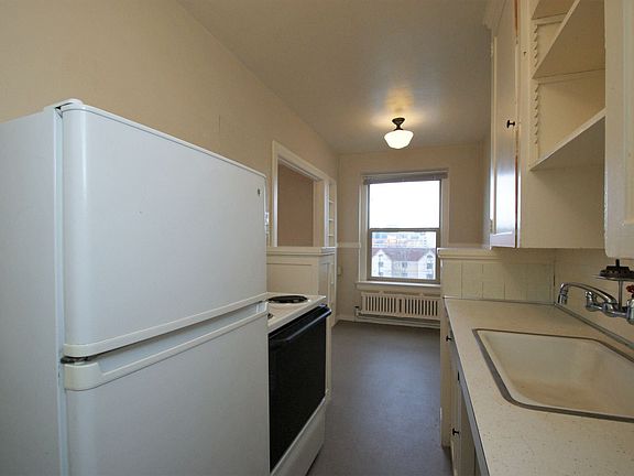 4th image of 1833 13th Ave #8407958