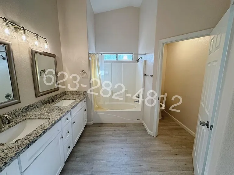 8556 W Carol Ave — Photo 5