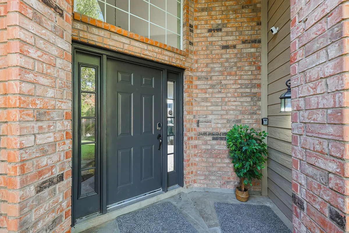 Building Photo - 9805 Preston Vineyard Dr