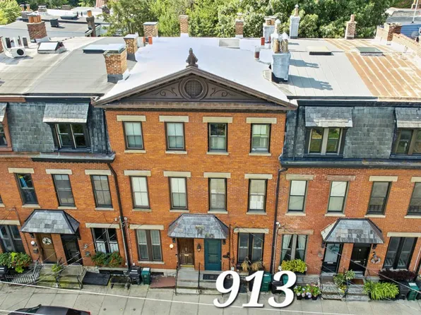 913 Paradrome St, Cincinnati, OH 45202