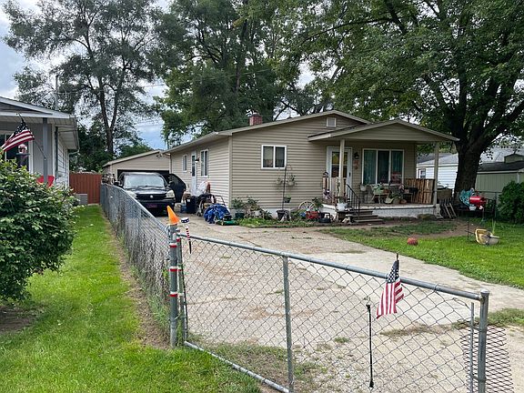 3rd image of 2364 E Boatfield Ave