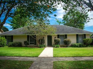 10375 Woodbury Dr, Baton Rouge, LA 70809