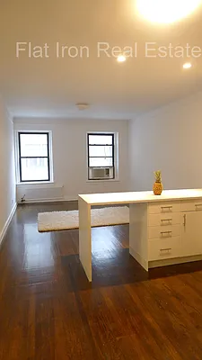 Rented by Flat Iron Real Estate | media 12