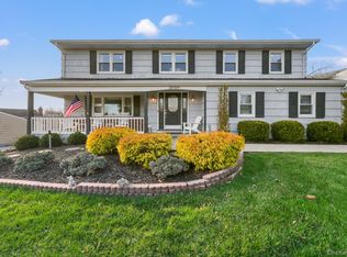 16 Ethan Allen Court, Orangeburg, NY 10962