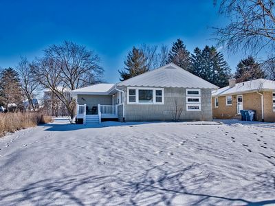 5701 Webster St, Downers Grove, IL, 60516