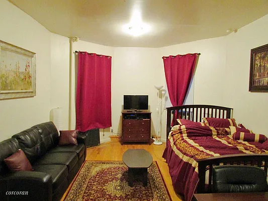 Rented by Corcoran | media 7