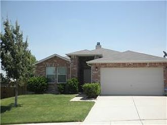 1st image of 2648 Shorewood Dr