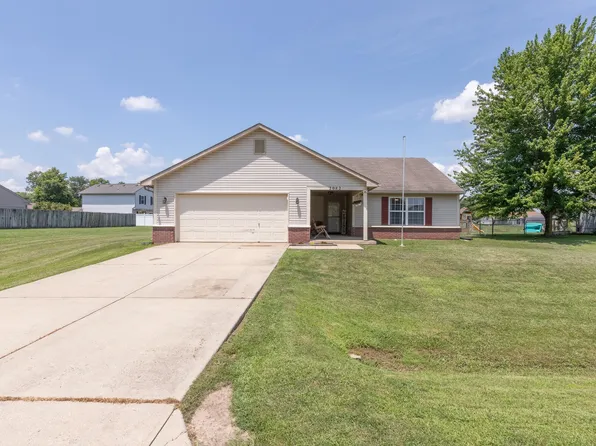 2082 W Fiesbeck Rd, Columbus, IN 47201