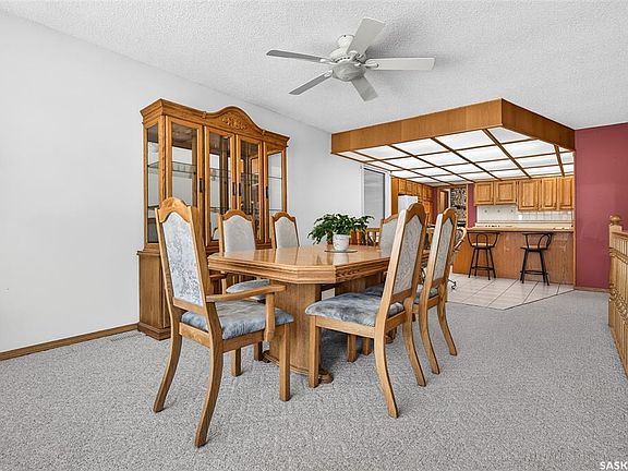 5th image of 1154 Warner STREET W