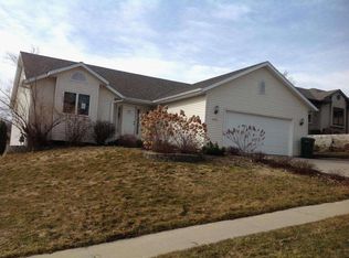 4322 6th St NW, Rochester, MN 55901