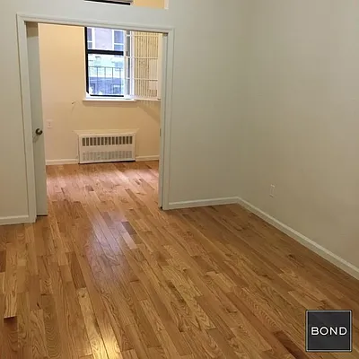 Rented by Bond New York | media 5