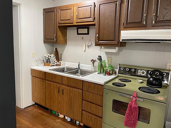 5th image of 509 S 4th St #1