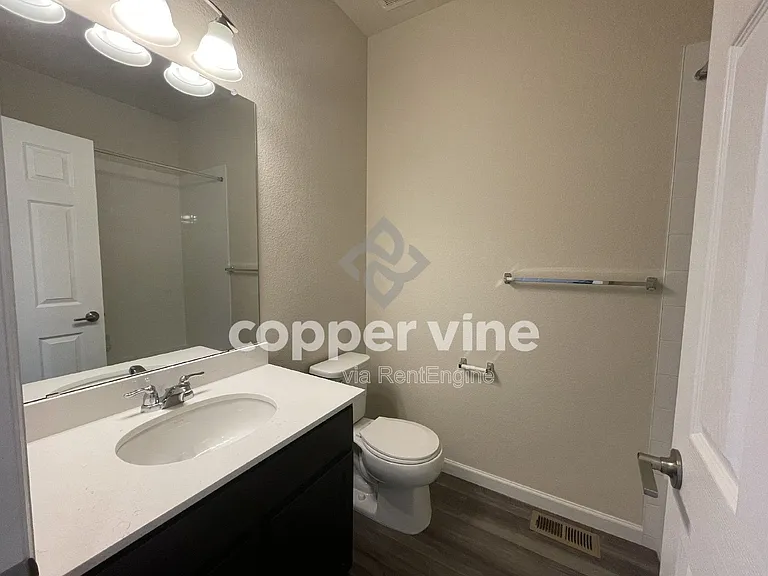161 Ambrose St — Photo 17
