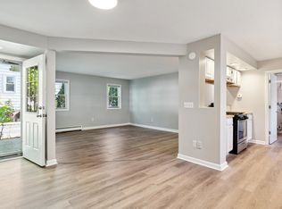 9264 Marlowe Ave, Plymouth, MI 48170